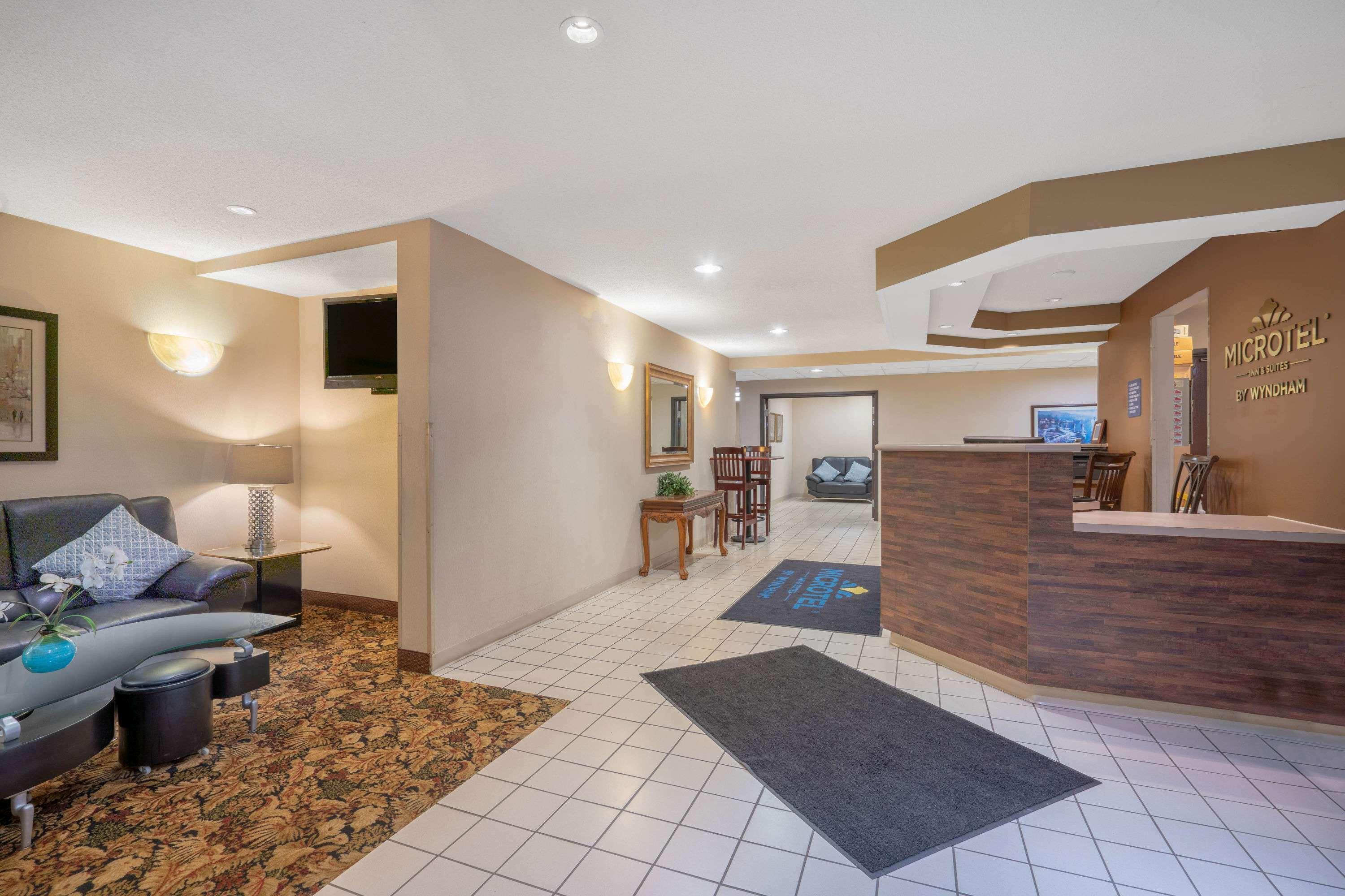 Microtel & By Wyndham Eagan/st Paul Hotel