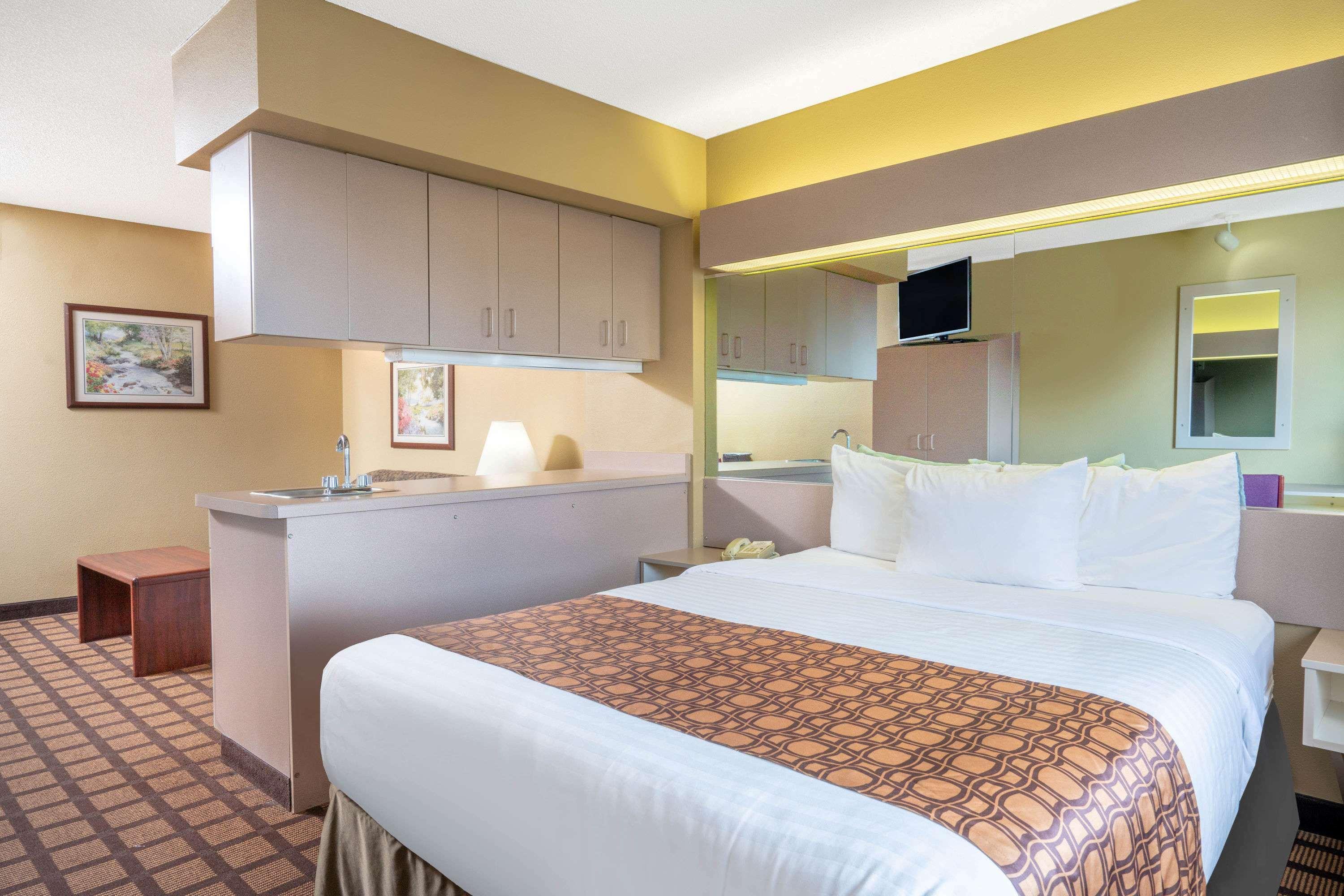 Microtel & By Wyndham Eagan/st Paul Hotel Eagan